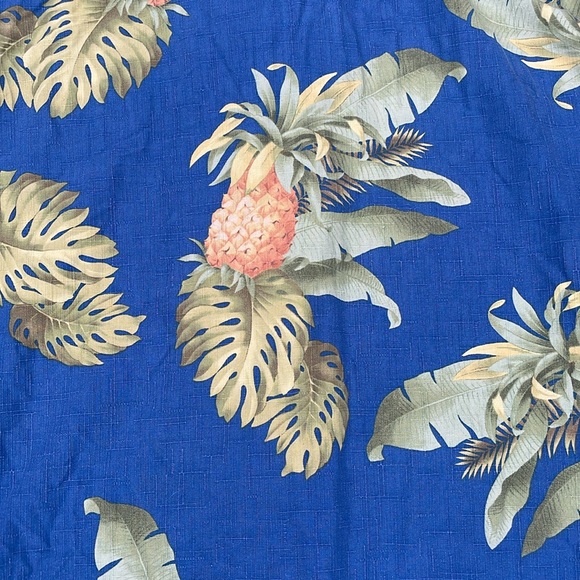 Jamaica Jaxx 100% Silk Pineapple Motif Hawaiian Style Button Up Shirt - Picture 7 of 7